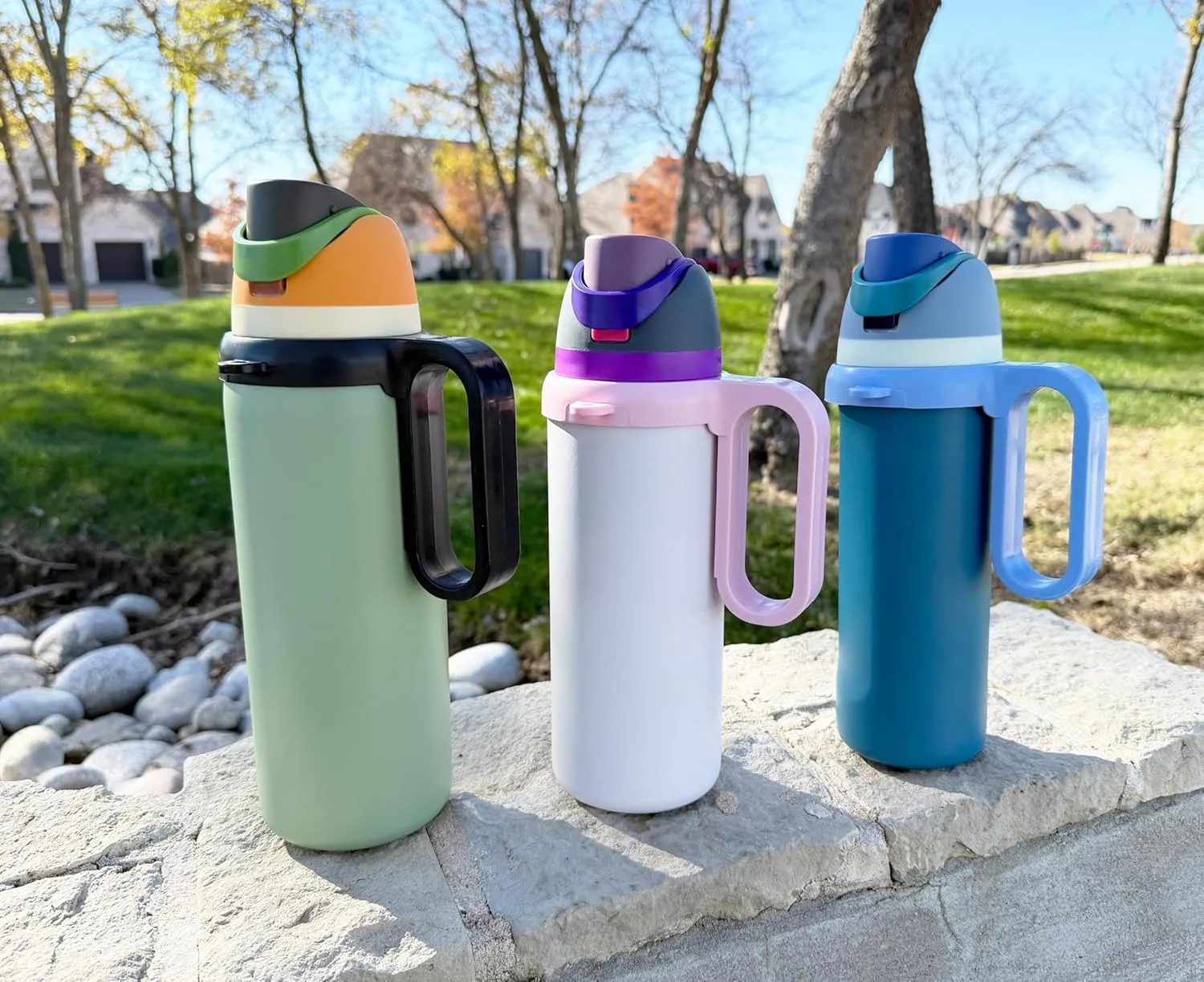 Bottle Handle for Owala FreeSip 24oz 32oz 40oz  Strong Plastic Water Bottle Holder, Durable Easy Carry Accessory for Running, Jogging, Gym, Hiking, and Drinking While Driving & More