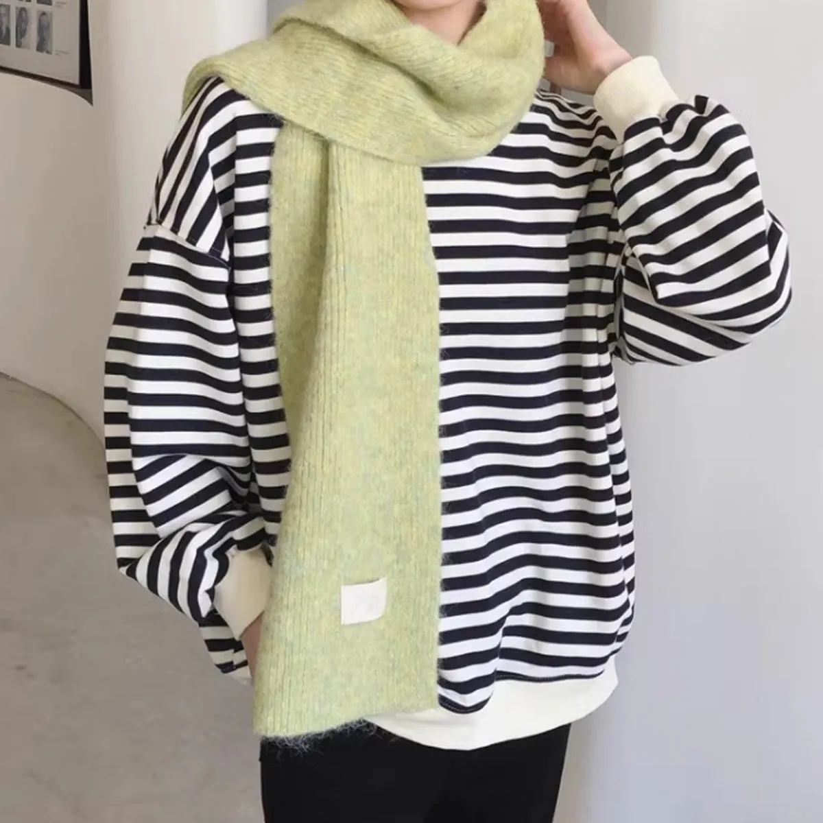 Frost Free Feel Wool Blend Neck Scarf