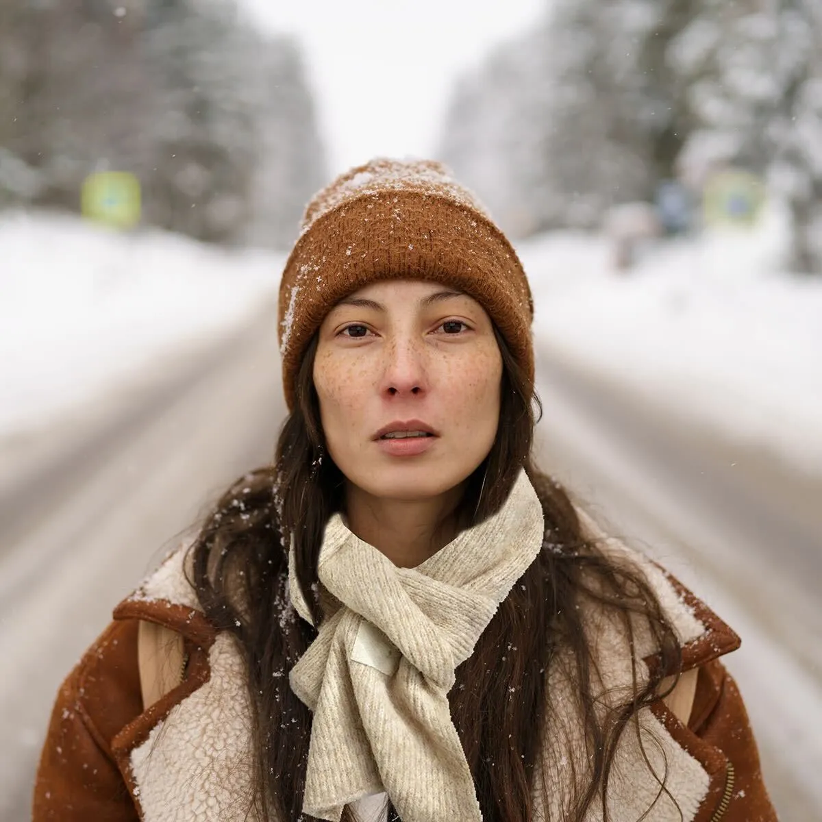 Frost Free Feel Wool Blend Neck Scarf