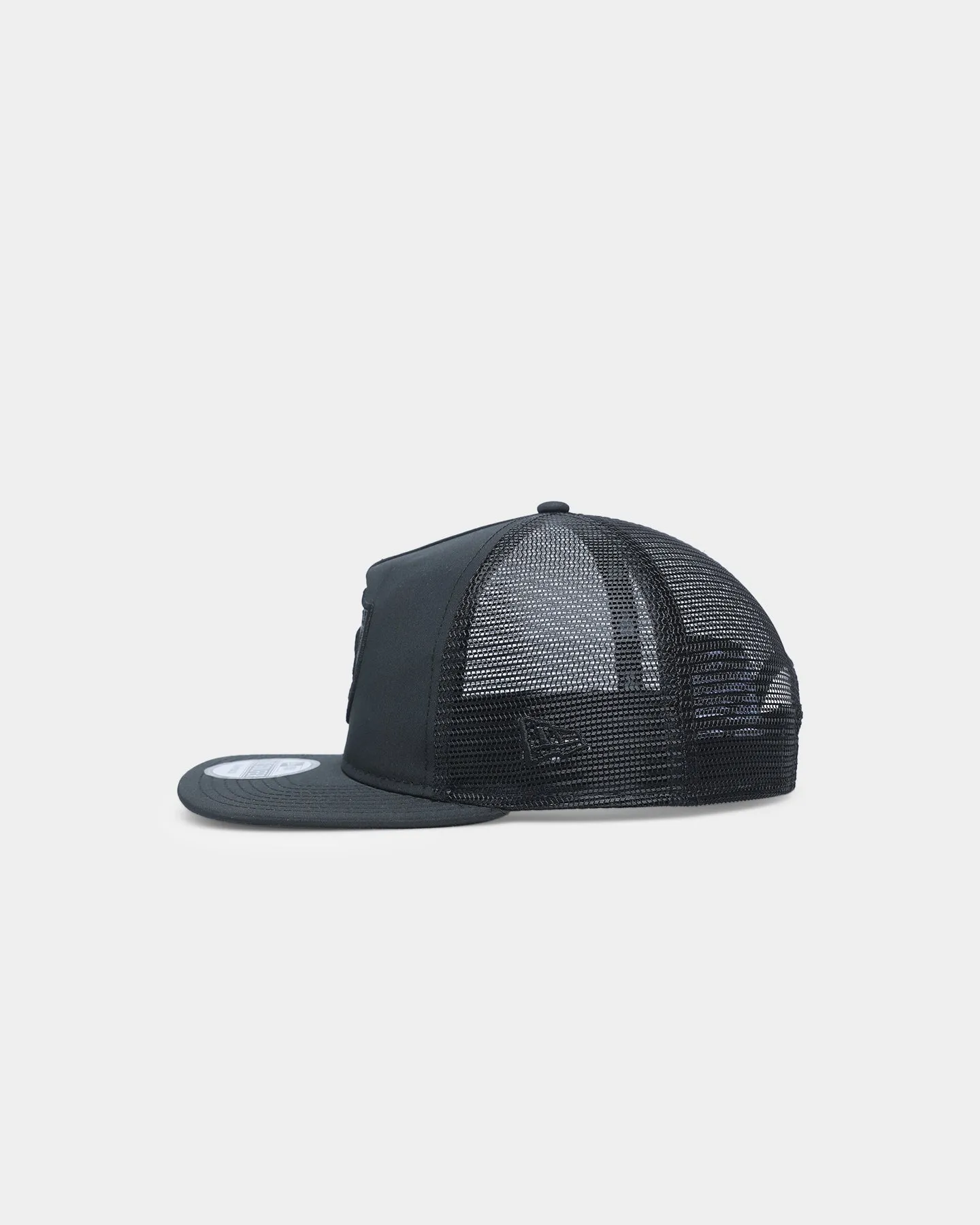 New Era Las Vegas Raiders Trucker Golfer Snapback Black/Black