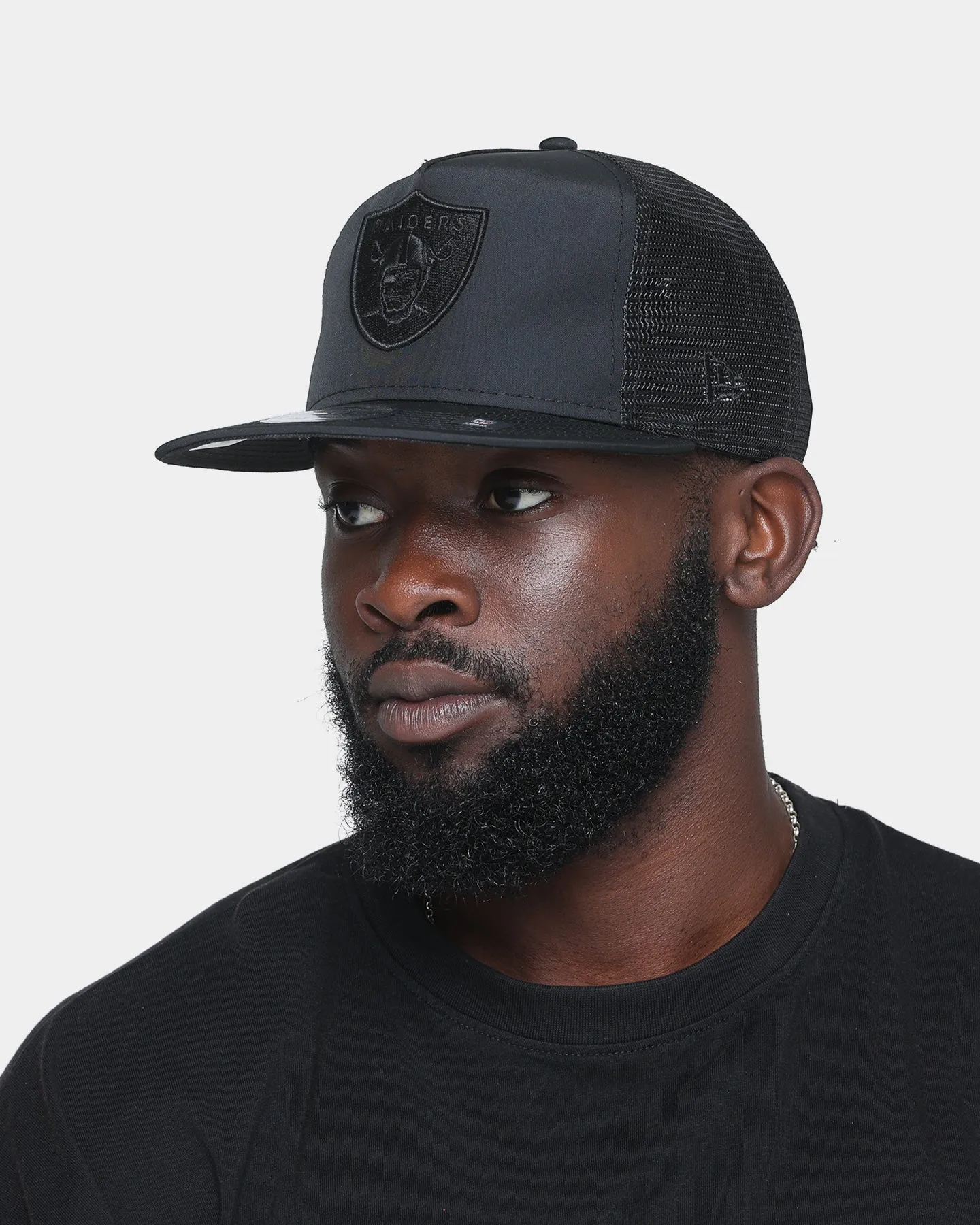 New Era Las Vegas Raiders Trucker Golfer Snapback Black/Black