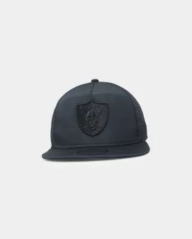 New Era Las Vegas Raiders Trucker Golfer Snapback Black/Black