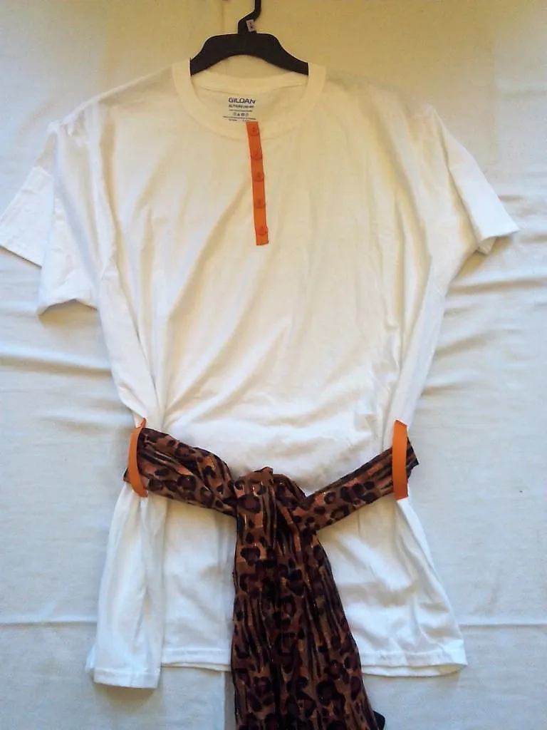 Orange Vintage Buttons Ladies T-Shirt with Black & Orange Leopard Scarf plus Necklace Set