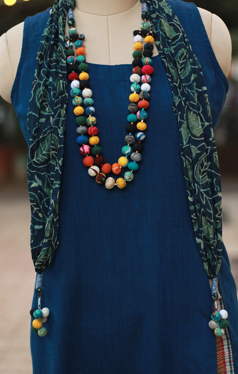 Rangat | Necklace Scarf | Mul Ajrakh | Sea Green Leaves